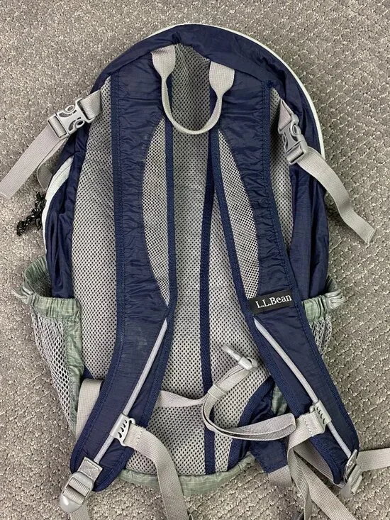 LL Bean Stowaway Ultralight Day Pack Backpack Blue Gray Packable Hiking 294234 - Picture 2 of 11